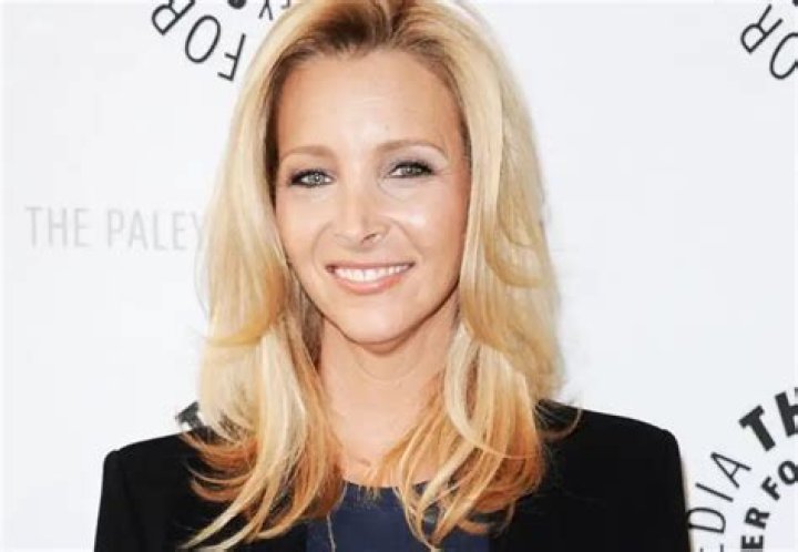 Lisa Kudrow Height