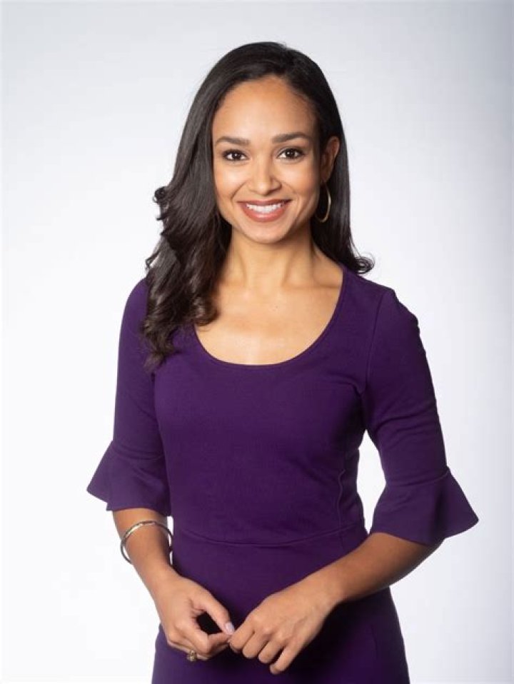 Liz Ortiz CBS 17, Bio, Wiki, Age, Height, Husband, Spectrum News, Salary, and Net Worth