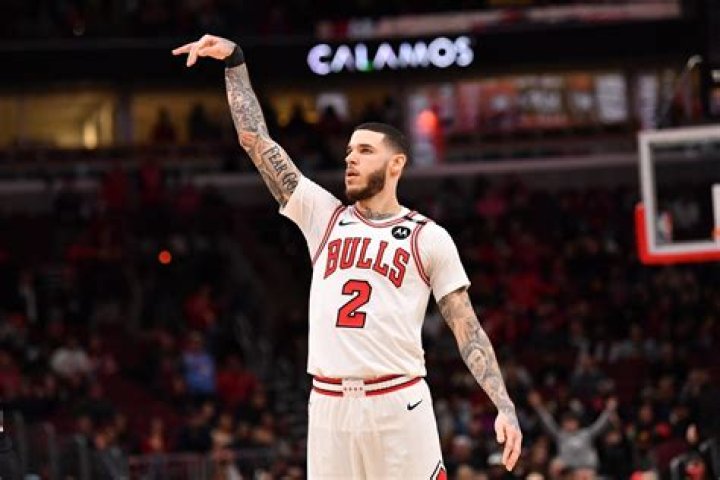 Lonzo Ball Net Worth – How Much is Ball Worth?