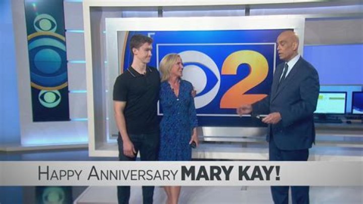 Mary Kay Kleist CBS, Bio, Wiki, Age, Height, Husband, Salary, and Net Worth