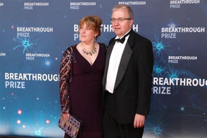Meet Edward Hawking, Stephen Hawking Brother: Wiki & Age
