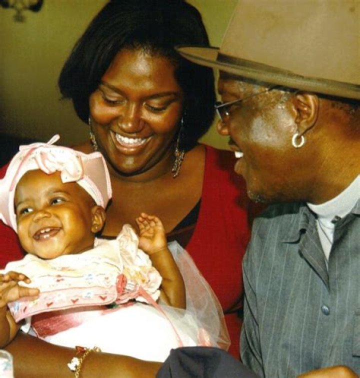 Meet Je’Niece Childress – Photos Of Late Bernie Mac’s Daughter With Wife Rhonda McCullough