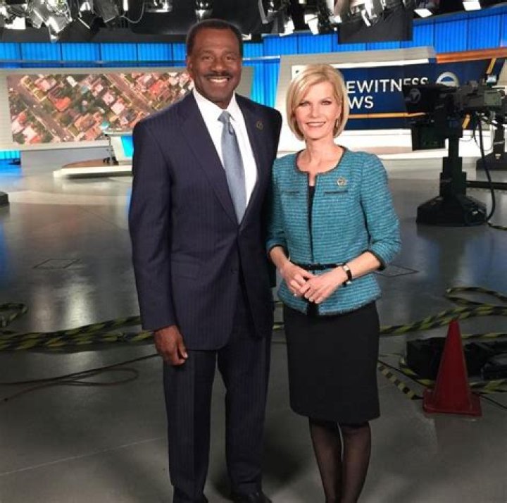 Michelle Tuzee ABC News, Bio, Wiki, Age, Height, Husband, Surgery, Salary, and Net Worth