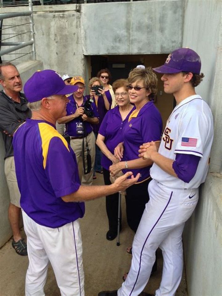 MLB: Aaron Nola Parents - Stacie And A.J. Nola Ethnicity