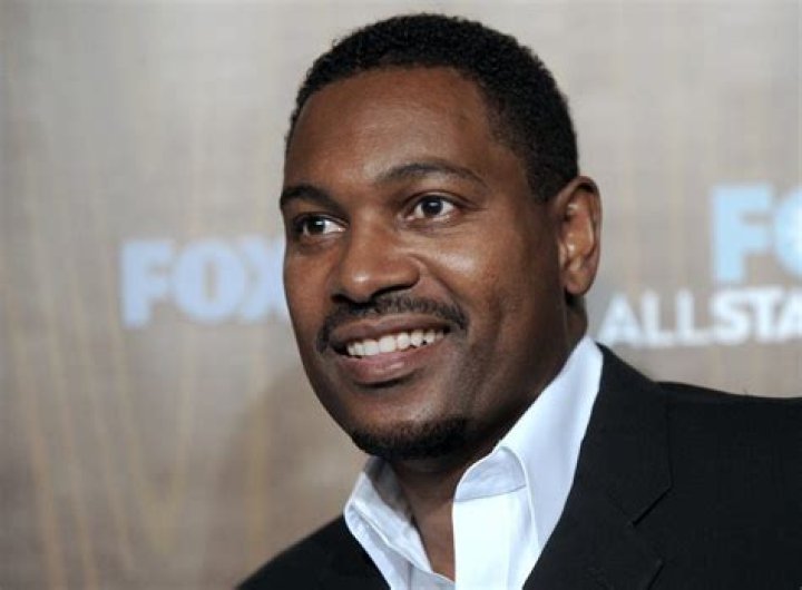 Mykelti Williamson – Biography, Facts & Life Story