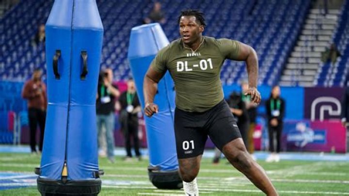 NFL Draft Keeanu Benton Parents Troy Rodriguez And La’Tasha Bento