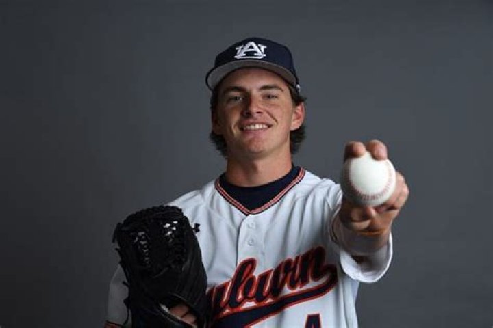 Peyton Glavine, Son of Baseball Hall of Famer Tom Glavine Plays For LA Angels