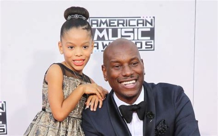 
Rapper Lloyd Is A Father Of Two Children With Partner Dehea Abraham
