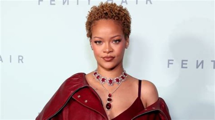 Rihanna Net Worth [2023 Update] : Charity & Cars