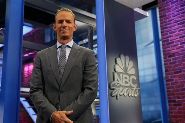 Robbie Mustoe NBC Sports, Bio, Wiki, Age, Height, Family, Wife, Salary, And Net Worth