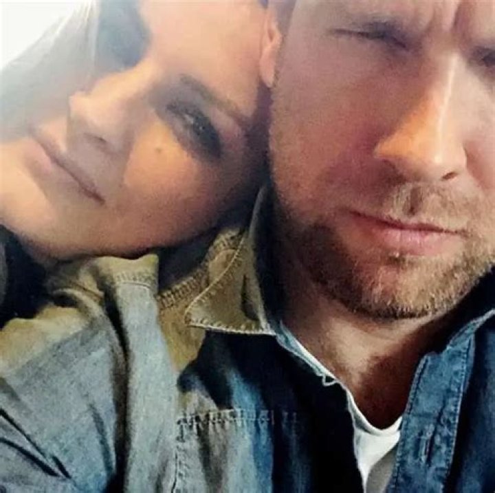 Samantha Chapman Found Husband To-Be? Relationship, Net Worth, Facts