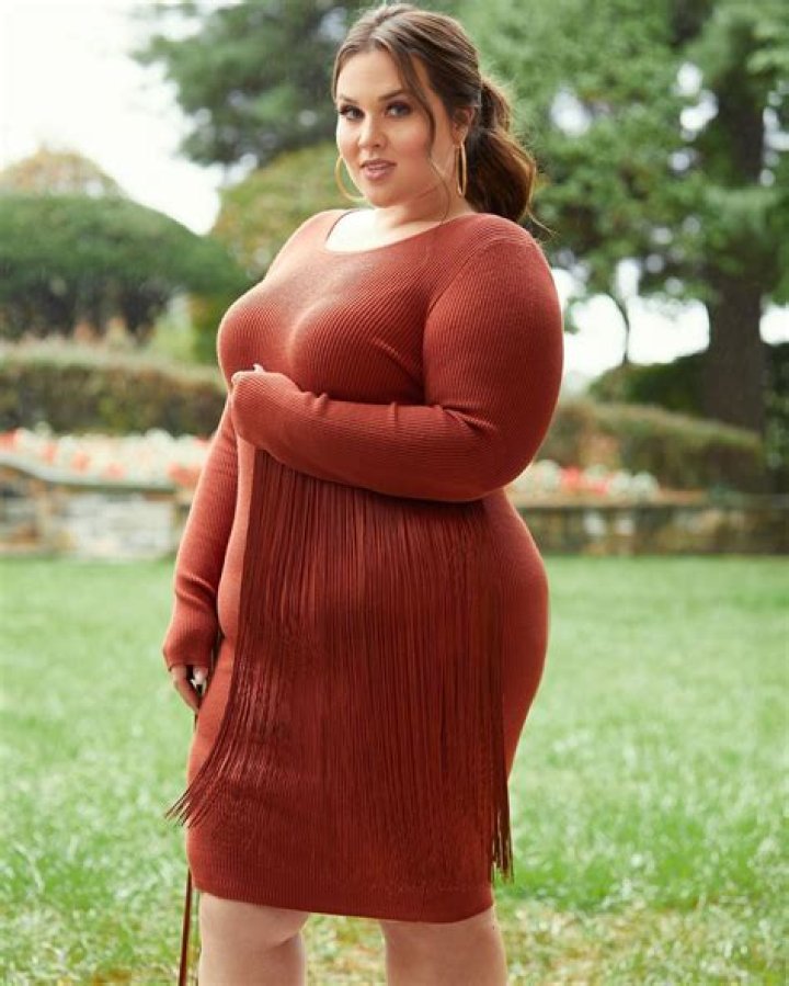 Sarah Rae Vargas