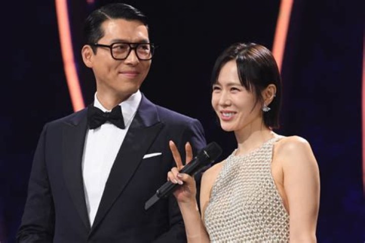 Son Ye-jin, was once looking for a "Good Match" to show up, has finally admitted to having a boyfriend