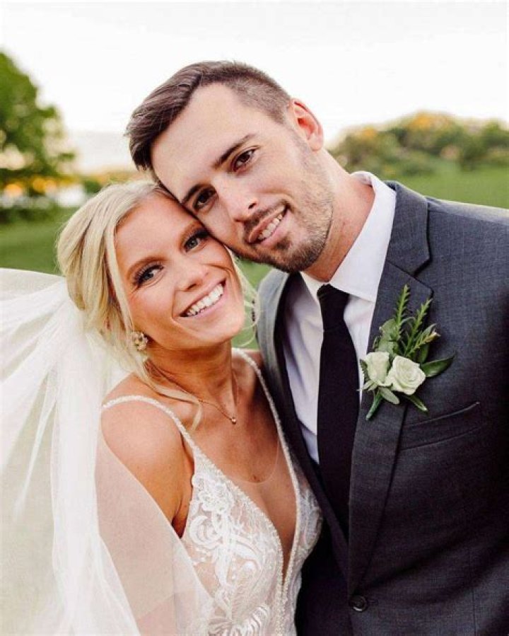 Star Brady (Divine Munchies) Age, Husband Patrick, Wiki, Bio