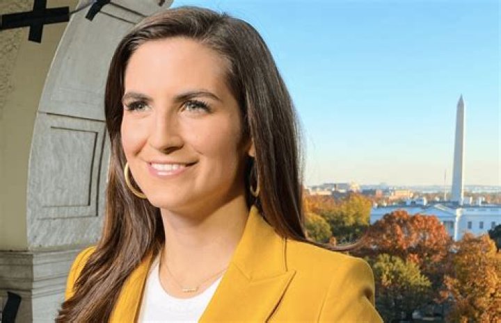 Sydney Snow Reporter, Bio, Wiki, Age, Height, Salary and Net Worth