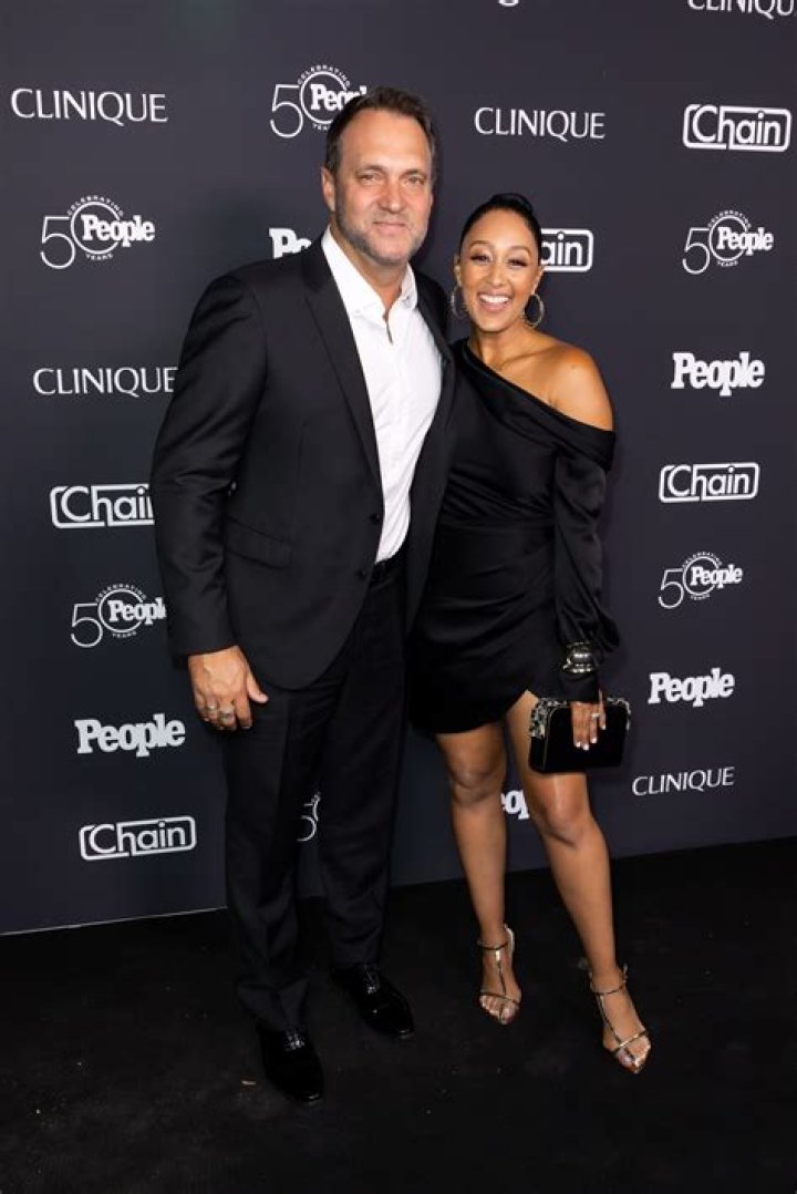 Tamera Mowry: Bio, relationships, career, family, and net worth