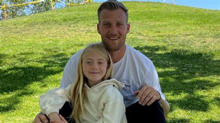 The LaBrant Fam's Oldest, Everleigh, Gets Her Own TikTok Account