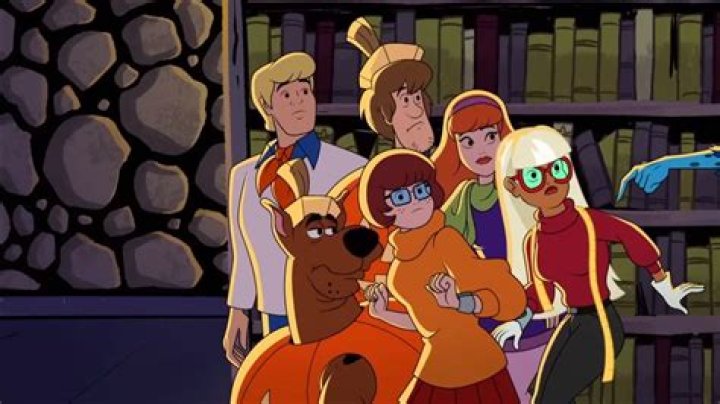 Velma Is Now a Canon Lesbian in 'Trick or Treat Scooby-Doo'