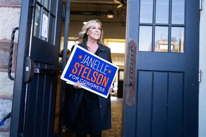 Where Is Janelle Stelson Going After leaving WGAL? New Job And Salary